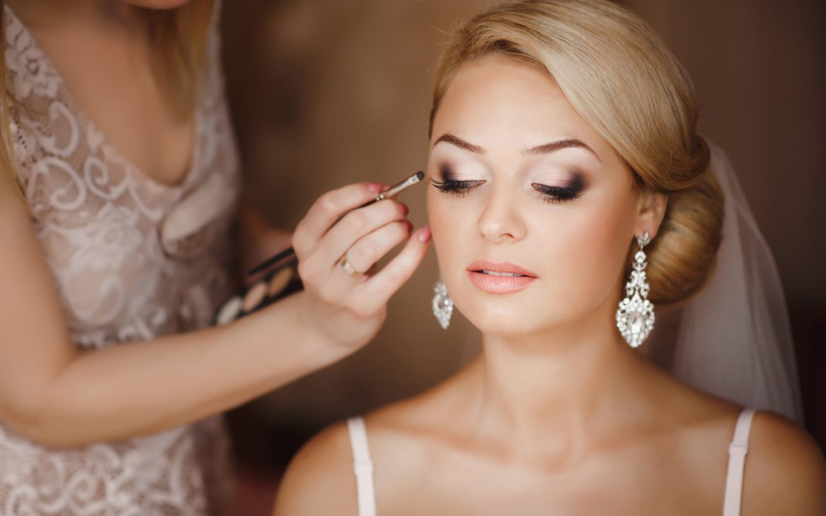 Bridal Photography Must Do’s For Brides | Plan Enough Time for Hair & Make-up