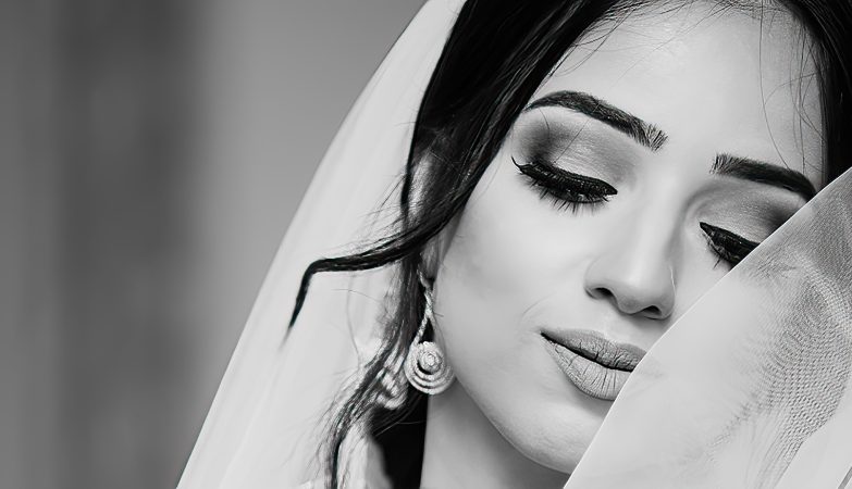 What Is Bridal Highlighting and Contouring And How To Apply